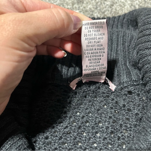 JJ Original One Button Sweater Womens Juniors Size L Black Knitted Crotchet - Picture 5 of 6